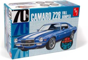 1970 Camaro Z28 Full Bumper 1/25 Kit de Montar AMT 1155