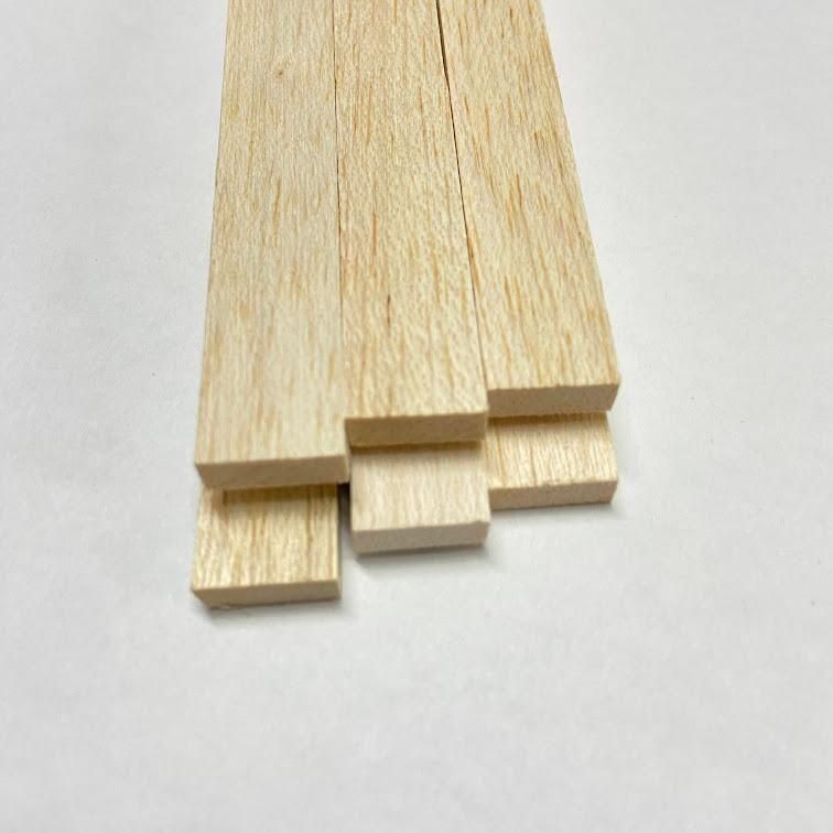 Longarina madeira balsa 8X20mm x 50cm - uso em modelismo - lote 2 peças