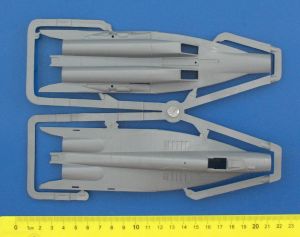 Mig-29m 23rd Afb 1/72 Kit De Montar Mister Crafter Sd-22