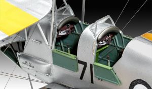 O DH 82 Tiger Mot 1/32 kit para Montar Revell 03827