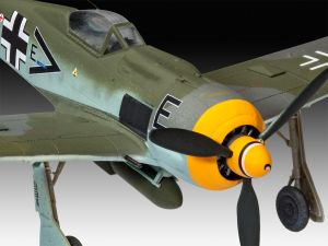 Revell 03898 Focke Wulf Fw190 F-8 - 1/72  kit Para montar 