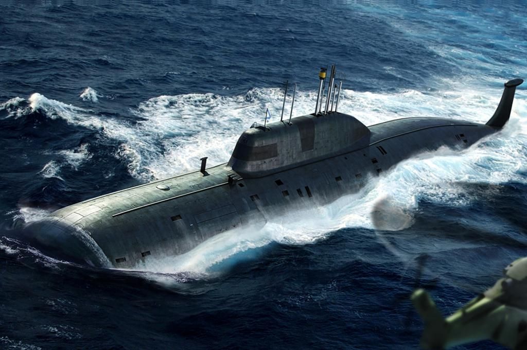 Russian Navy Akula Class Attack Submarine 1/350 Kit Hobby Boss 83525